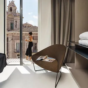 Meo Design & Aeroporto di Catania Fontana Rossa